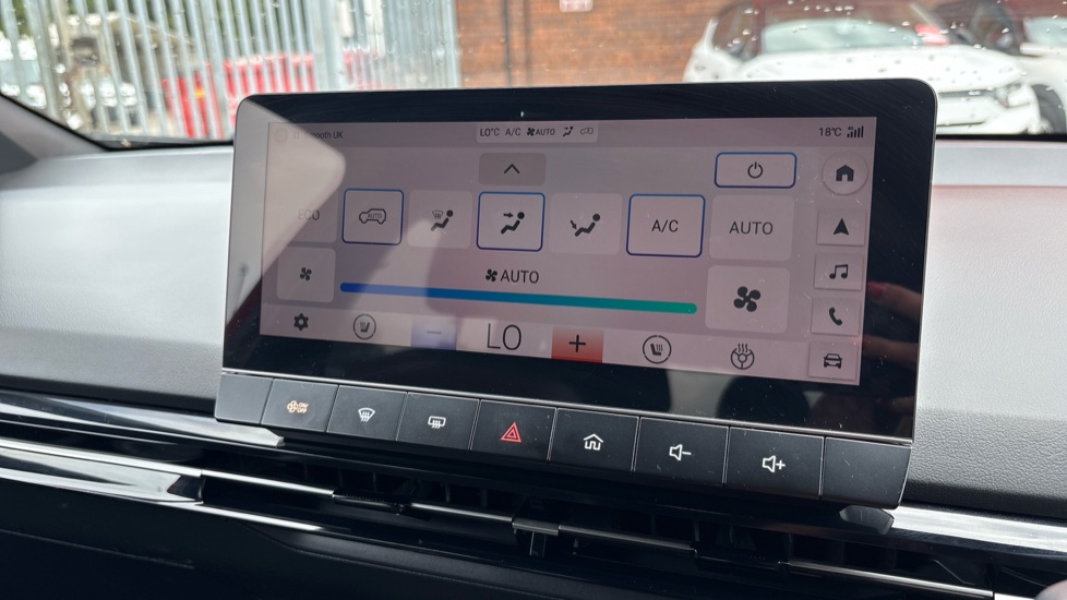 MG MG4 150kW Trophy EV Long Range 64kWh 5dr Auto Electric Hatchback - Image 33