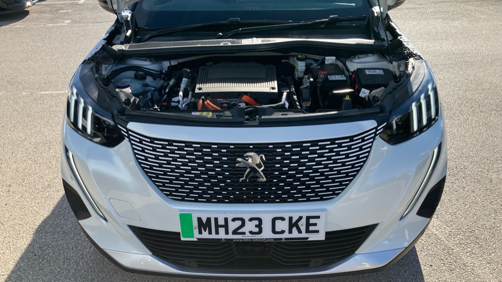 Peugeot 2008 100kW GT 50kWh 5dr Auto Electric Estate - Image 8