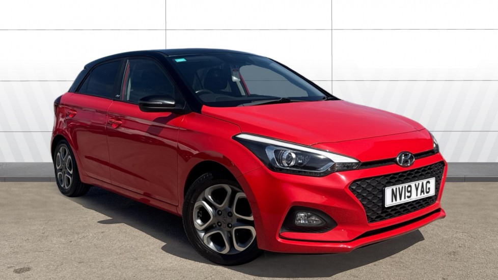 Hyundai i20 1.2 MPi Play 5dr Petrol Hatchback - Image 1