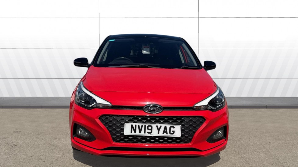 Hyundai i20 1.2 MPi Play 5dr Petrol Hatchback - Image 3