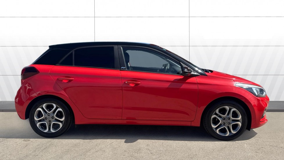 Hyundai i20 1.2 MPi Play 5dr Petrol Hatchback - Image 5