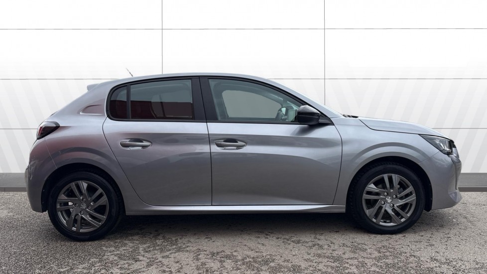 Peugeot 208 1.2 PureTech Active Premium 5dr Petrol Hatchback - Image 5