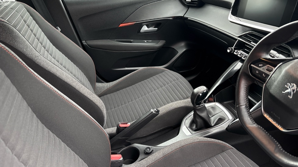 Peugeot 208 1.2 PureTech Active Premium 5dr Petrol Hatchback - Image 14