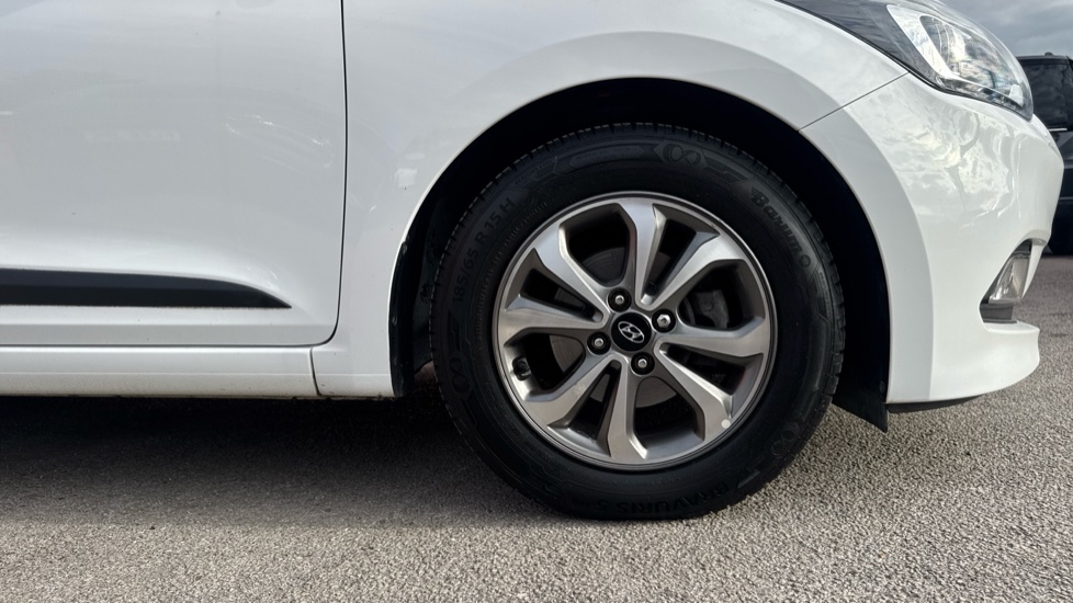Hyundai i20 1.2 Go SE 5dr Petrol Hatchback - Image 7
