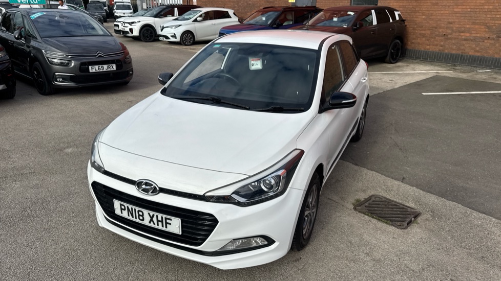 Hyundai i20 1.2 Go SE 5dr Petrol Hatchback - Image 8