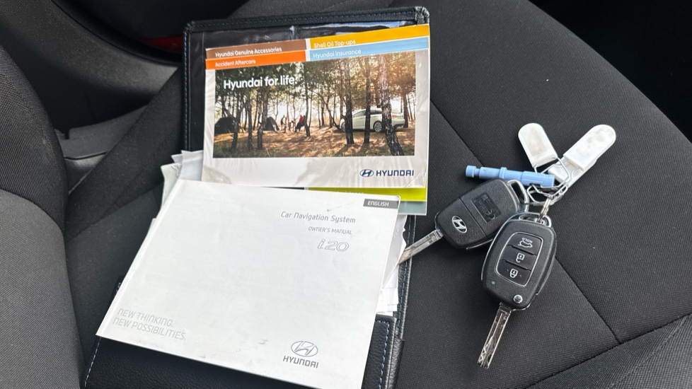 Hyundai i20 1.2 Go SE 5dr Petrol Hatchback - Image 19