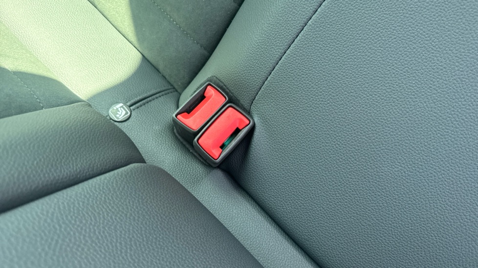SEAT Arona 1.0 TSI 110 FR Sport 5dr DSG Petrol Hatchback - Image 17