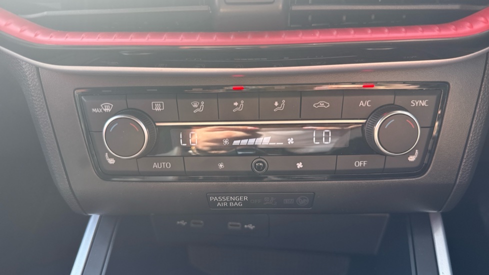 SEAT Arona 1.0 TSI 110 FR Sport 5dr DSG Petrol Hatchback - Image 30