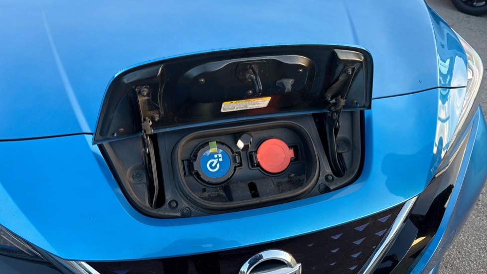 Nissan LEAF 160kW e+ 3.Zero 62kWh 5dr Auto Electric Hatchback - Image 26