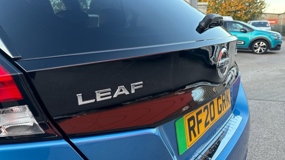 Nissan LEAF 160kW e+ 3.Zero 62kWh 5dr Auto Electric Hatchback - Image 30