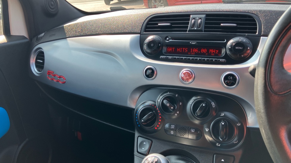 Fiat 500 1.2 S 3dr Petrol Hatchback - Image 29