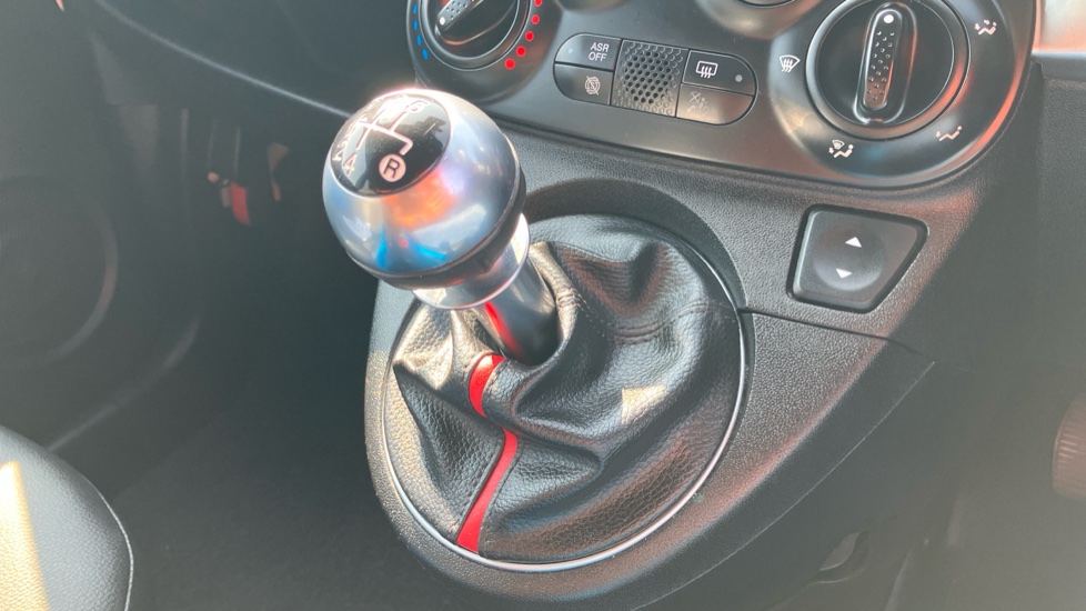 Fiat 500 1.2 S 3dr Petrol Hatchback - Image 32