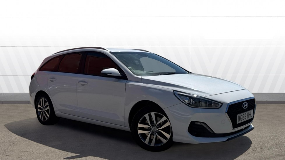 Hyundai i30 1.4T GDI SE Nav 5dr DCT Petrol Estate - Image 1