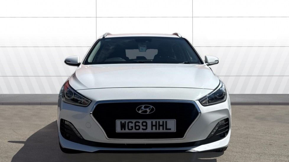 Hyundai i30 1.4T GDI SE Nav 5dr DCT Petrol Estate - Image 3