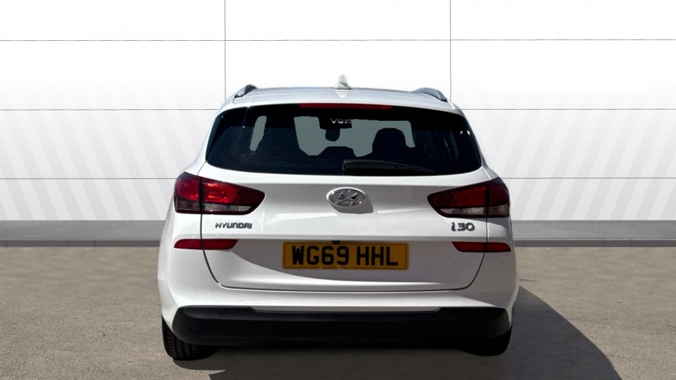 Hyundai i30 1.4T GDI SE Nav 5dr DCT Petrol Estate - Image 6