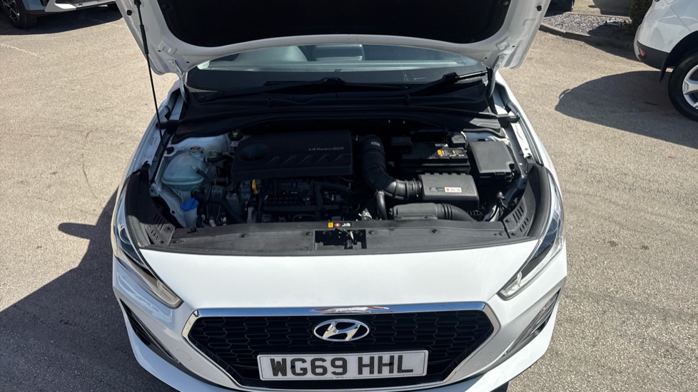 Hyundai i30 1.4T GDI SE Nav 5dr DCT Petrol Estate - Image 8