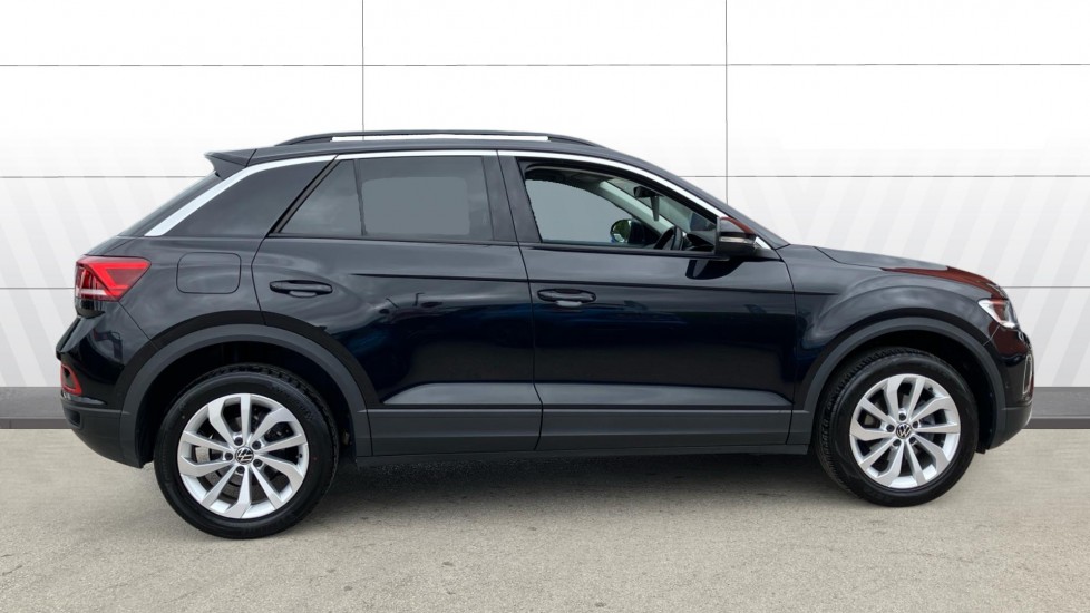 Volkswagen T-Roc 1.5 TSI Match 5dr Petrol Hatchback - Image 5