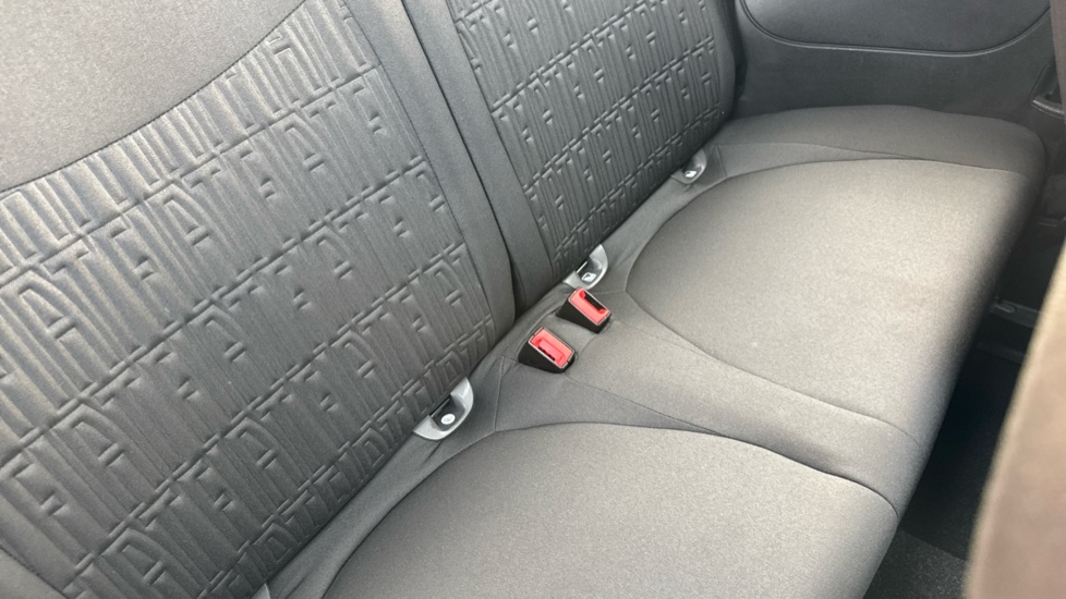Fiat 500 1.0 Mild Hybrid 3dr Petrol Hatchback - Image 17