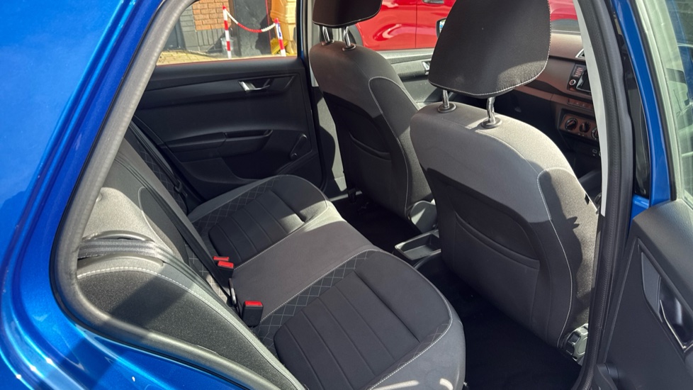 Skoda Fabia 1.0 TSI Colour Edition 5dr Petrol Hatchback - Image 15