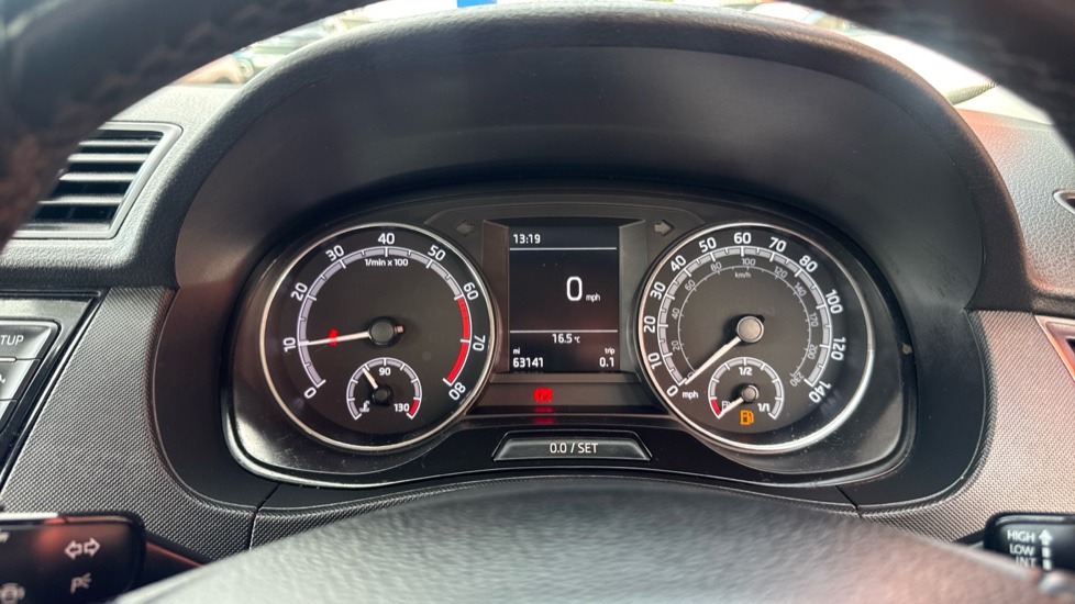 Skoda Fabia 1.0 TSI Colour Edition 5dr Petrol Hatchback - Image 17