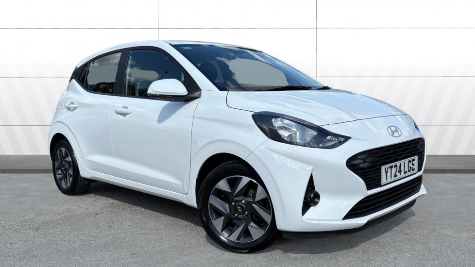 Hyundai i10 1.2 Advance 5dr Petrol Hatchback - Image 1