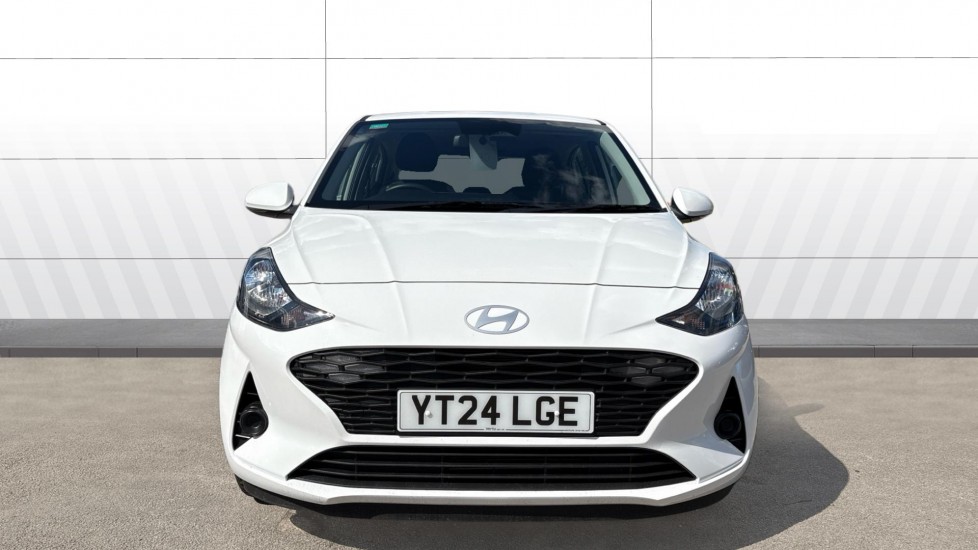 Hyundai i10 1.2 Advance 5dr Petrol Hatchback - Image 3