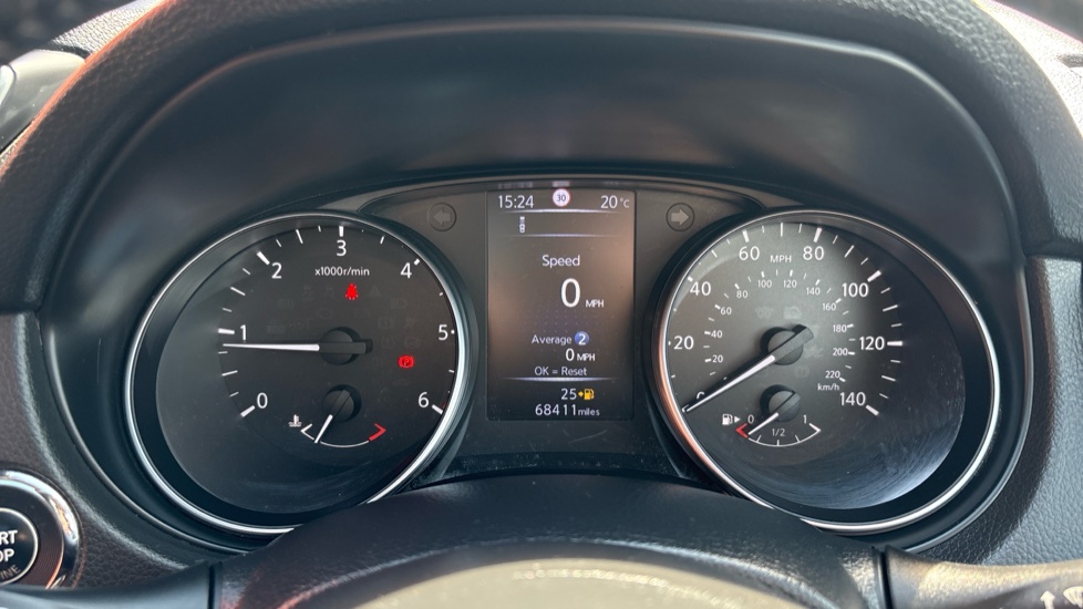 Nissan Qashqai 1.5 dCi N-Connecta 5dr Diesel Hatchback - Image 18