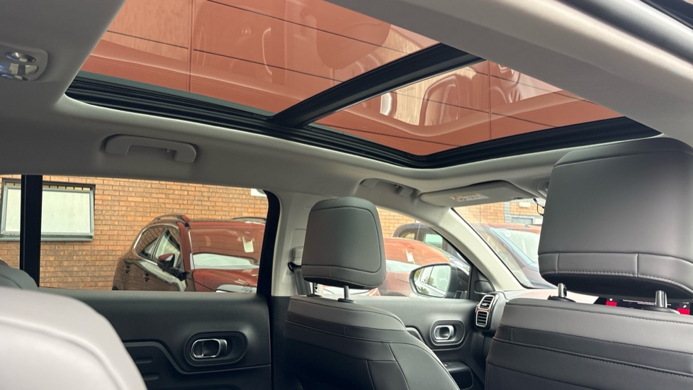 Citroen C5 Aircross 1.5 BlueHDi C-Series Edition 5dr EAT8 Diesel Hatchback - Image 40