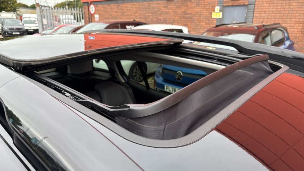 Citroen C5 Aircross 1.5 BlueHDi C-Series Edition 5dr EAT8 Diesel Hatchback - Image 42