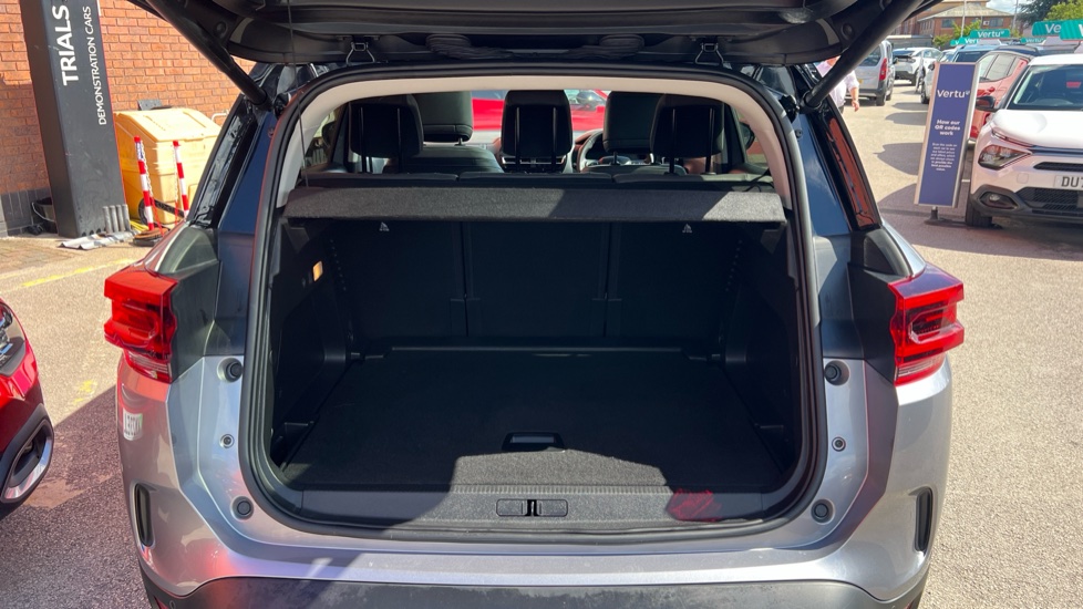 Citroen C5 Aircross 1.2 PureTech C-Series Edition 5dr Petrol Hatchback - Image 4