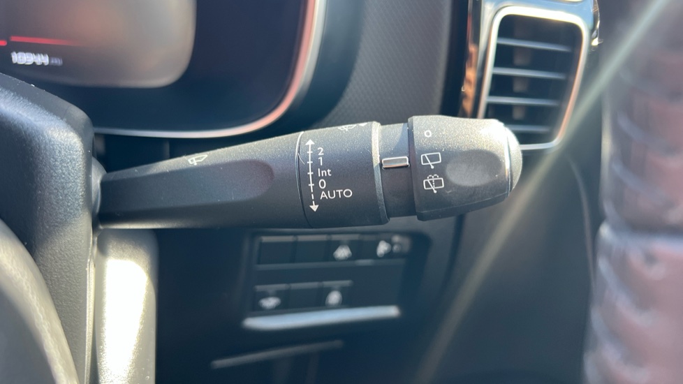 Citroen C5 Aircross 1.2 PureTech C-Series Edition 5dr Petrol Hatchback - Image 25