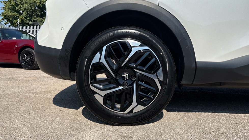 Citroen C4 1.2 PureTech [130] Shine Plus 5dr Auto Petrol Hatchback - Image 7