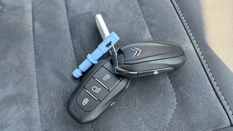 Citroen C4 1.2 PureTech [130] Shine Plus 5dr Auto Petrol Hatchback - Image 20