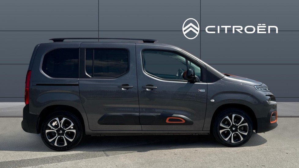 Citroen Berlingo 100kW Flair XTR M 50kWh 5dr Auto Electric Estate - Image 5