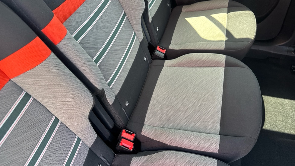 Citroen Berlingo 100kW Flair XTR M 50kWh 5dr Auto Electric Estate - Image 17