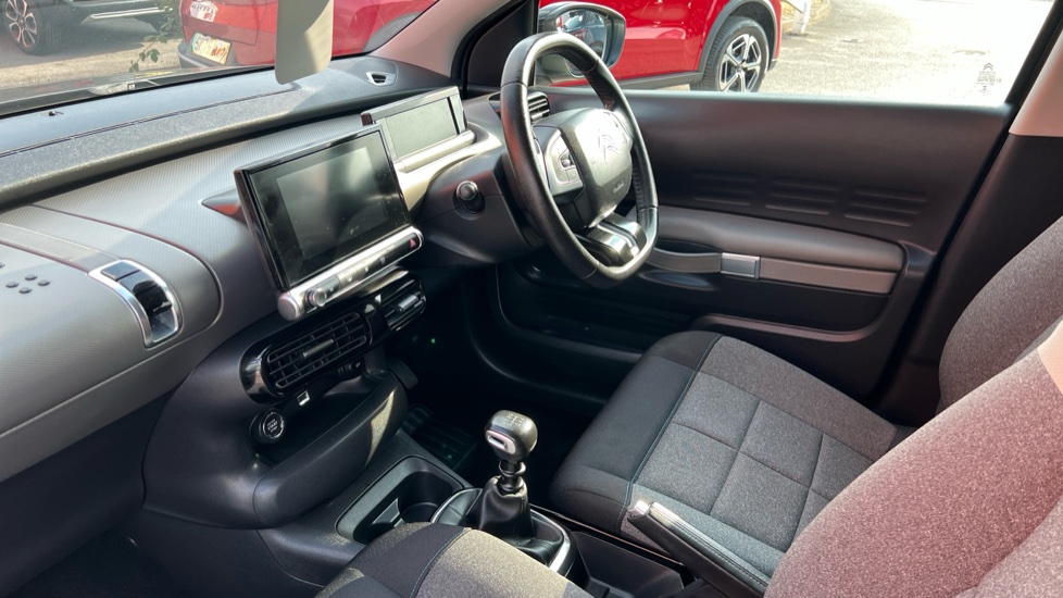 Citroen C4 Cactus 1.2 PureTech Flair 5dr [6 Speed] Petrol Hatchback - Image 9