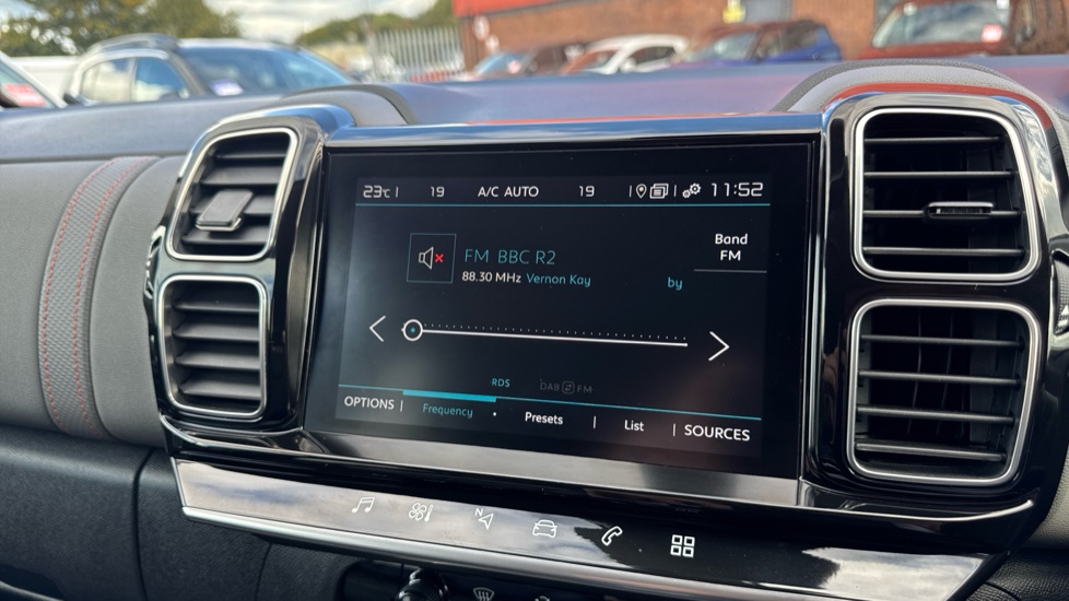 Citroen C5 Aircross 1.5 BlueHDi 130 Flair 5dr Diesel Hatchback - Image 22