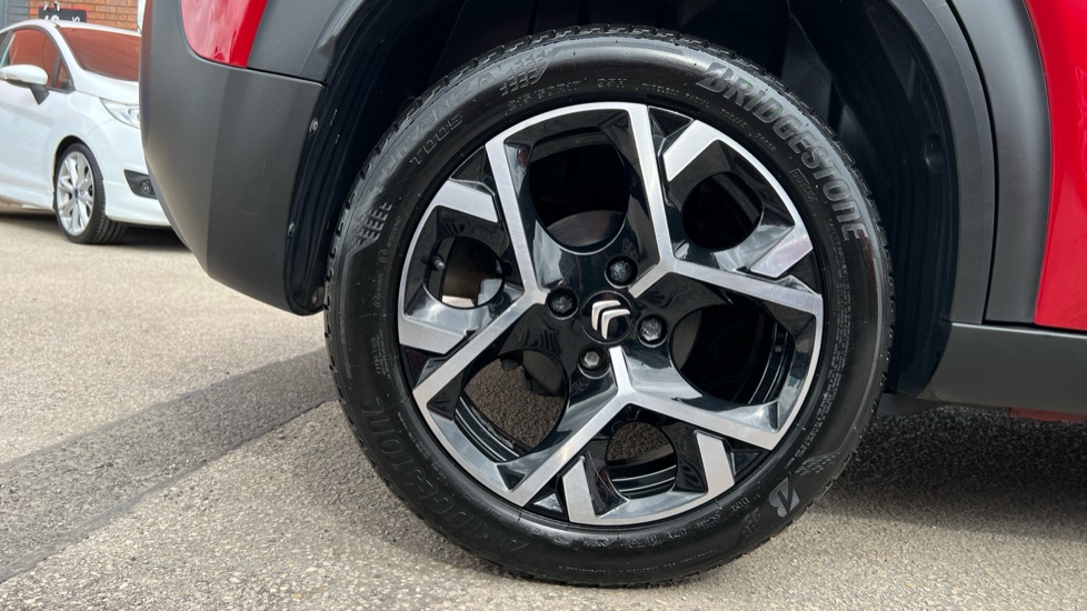 Citroen C3 Aircross 1.2 PureTech 130 Shine Plus 5dr EAT6 Petrol Hatchback - Image 7