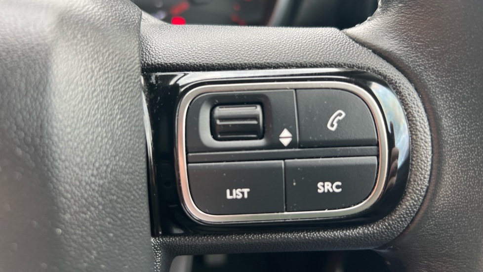 Citroen C3 Aircross 1.2 PureTech 130 Shine Plus 5dr EAT6 Petrol Hatchback - Image 23