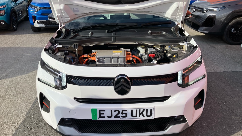 Citroen C3 83kW Max 44kWh 5dr Auto Electric Hatchback - Image 8