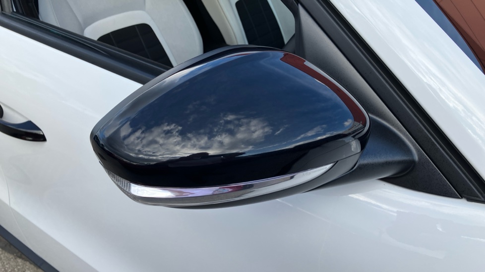 Citroen C3 83kW Max 44kWh 5dr Auto Electric Hatchback - Image 23