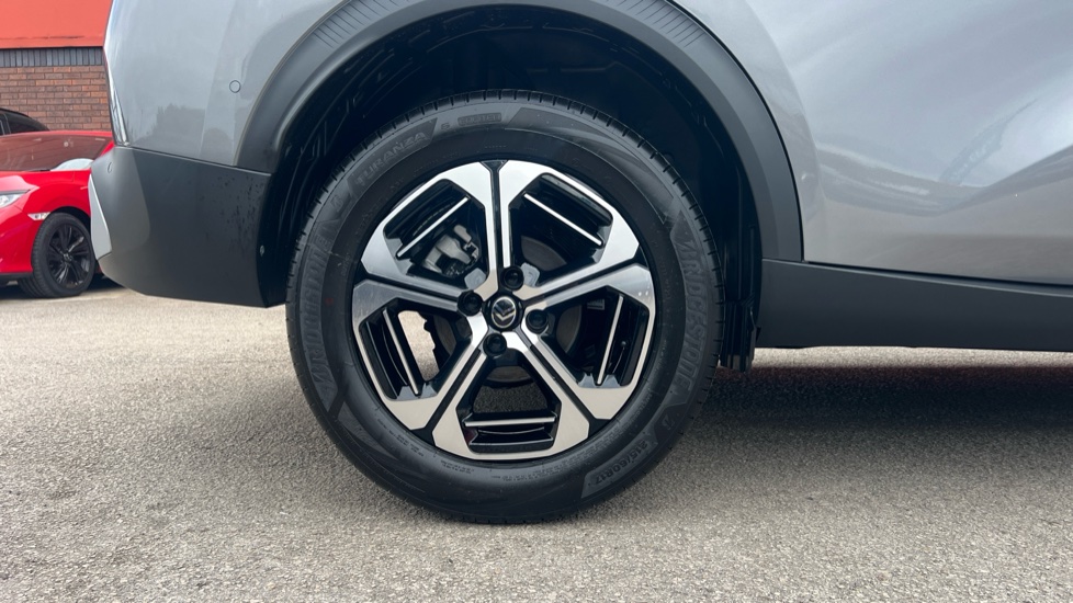Citroen C3 Aircross 1.2 Hybrid [136] Max 5dr e-DCS6 Petrol Hatchback - Image 7