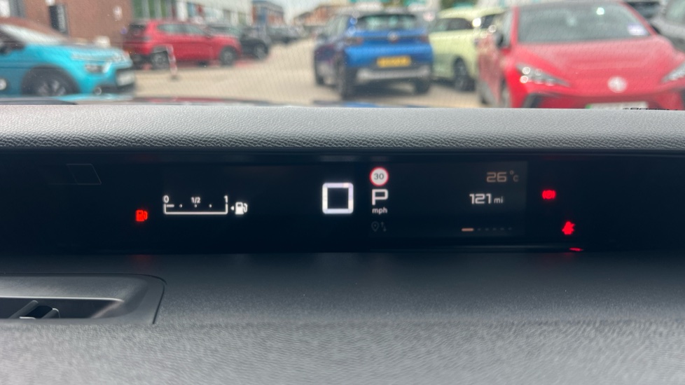 Citroen C3 Aircross 1.2 Hybrid [136] Max 5dr e-DCS6 Petrol Hatchback - Image 18