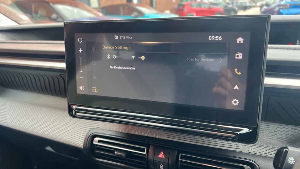 Citroen C3 Aircross 1.2 Hybrid [136] Max 5dr e-DCS6 Petrol Hatchback - Image 28
