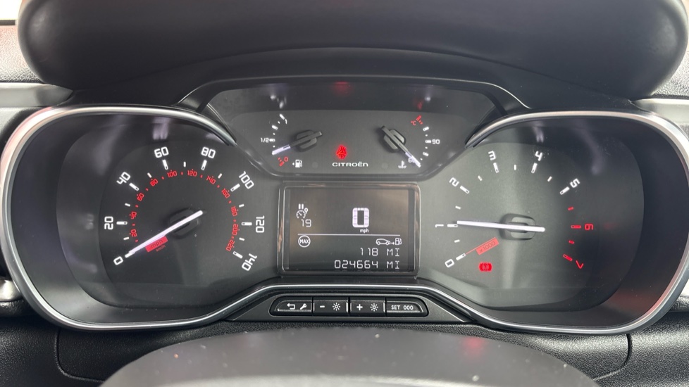 Citroen C3 1.2 PureTech 83 Flair 5dr Petrol Hatchback - Image 18