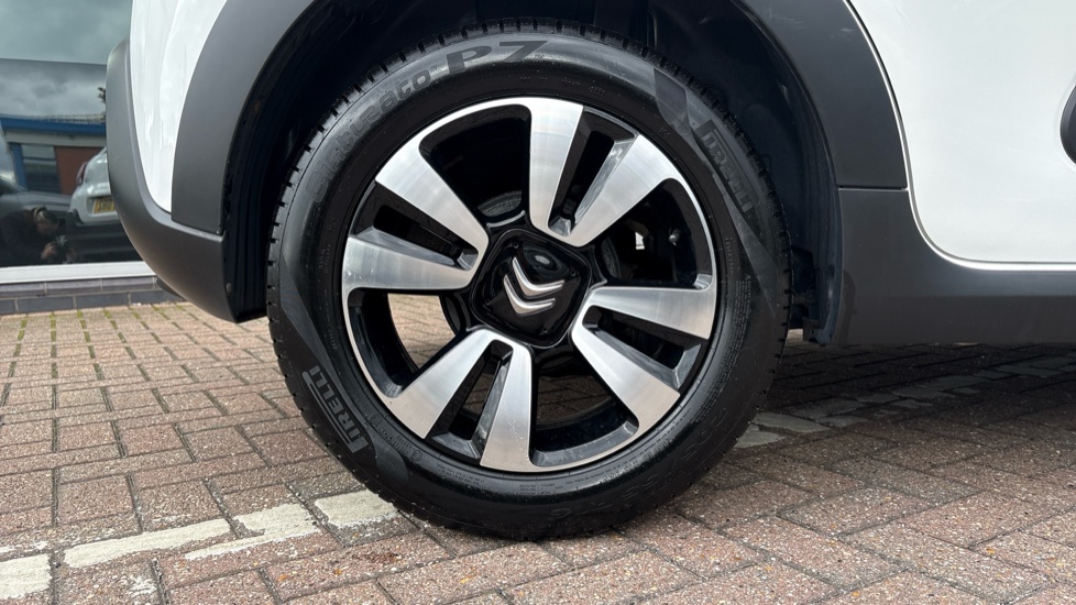 Citroen C3 1.2 PureTech C-Series Edition 5dr Petrol Hatchback - Image 7