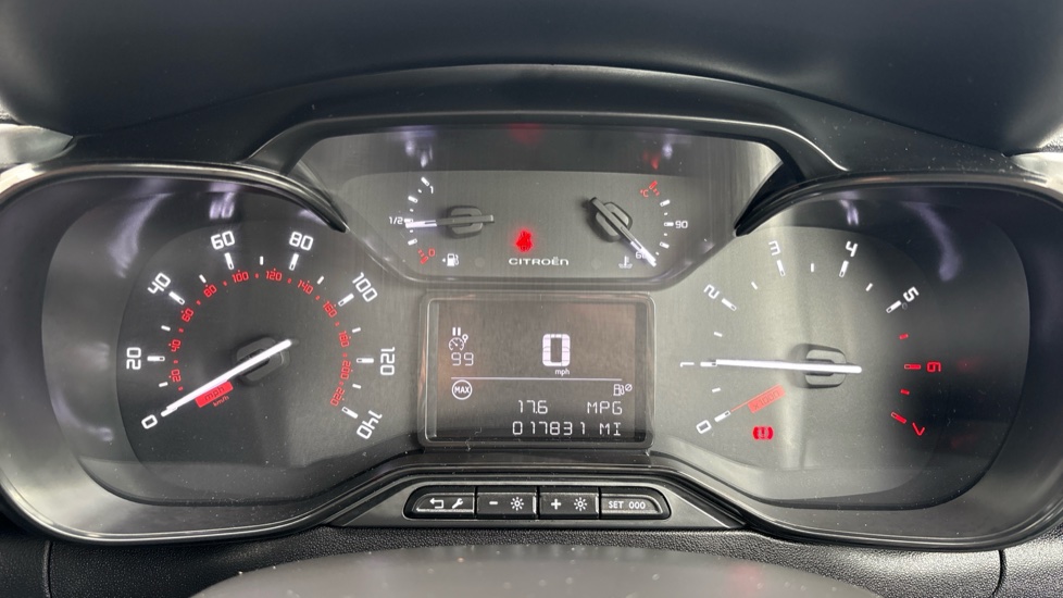 Citroen C3 1.2 PureTech C-Series Edition 5dr Petrol Hatchback - Image 18