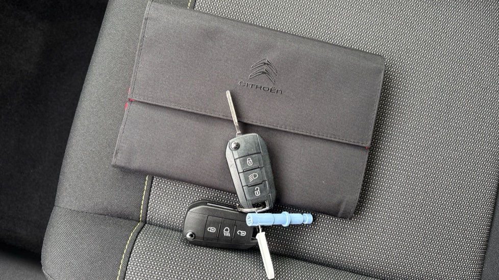 Citroen C3 1.2 PureTech C-Series Edition 5dr Petrol Hatchback - Image 19