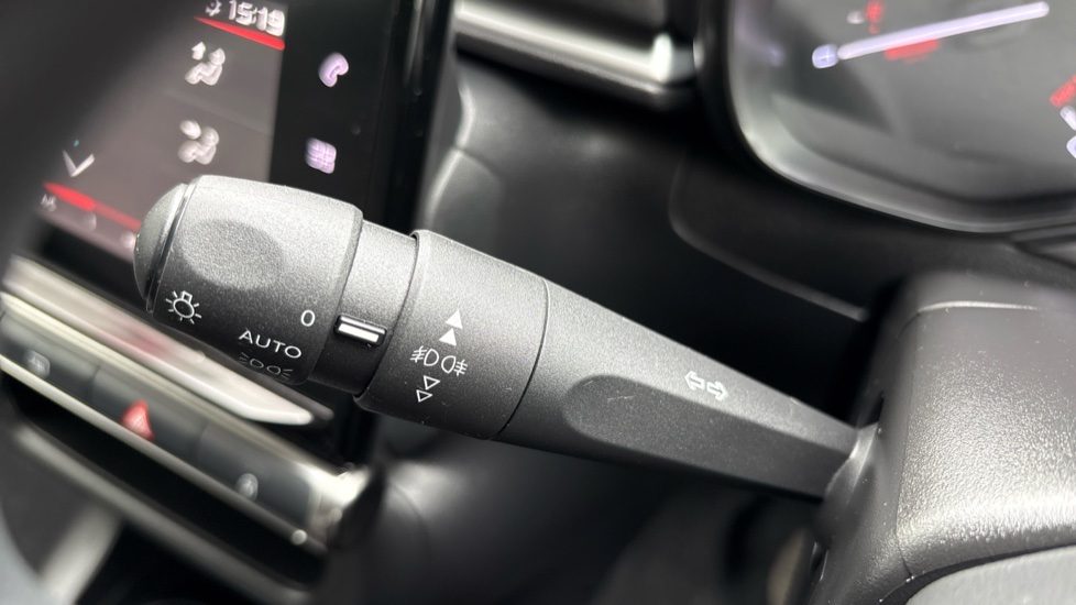 Citroen C3 1.2 PureTech C-Series Edition 5dr Petrol Hatchback - Image 27