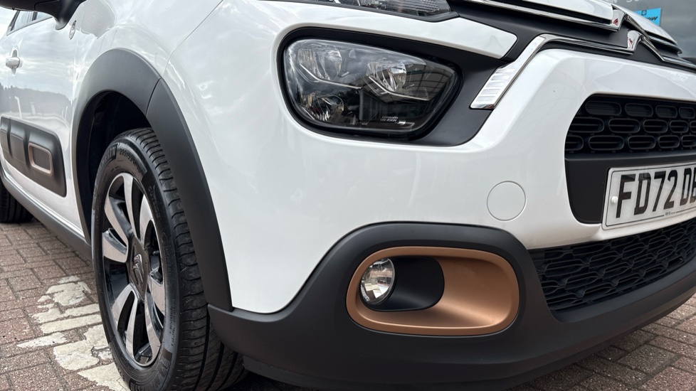 Citroen C3 1.2 PureTech C-Series Edition 5dr Petrol Hatchback - Image 29